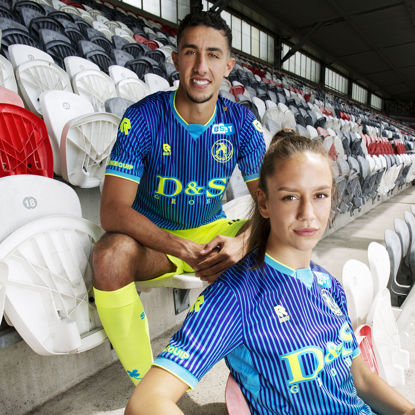 Afbeeldingen van UITSHIRT 20-21 SENIOR
